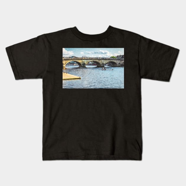 Racing Under Henley Bridge Kids T-Shirt by IanWL